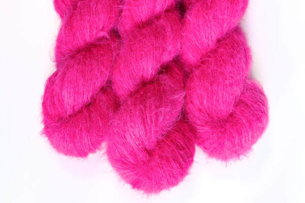 Suri Cloud | Deep Magenta