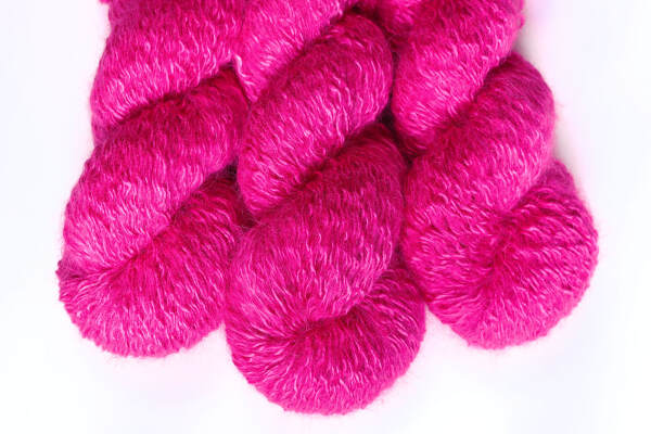 Suri Glow | Deep Magenta